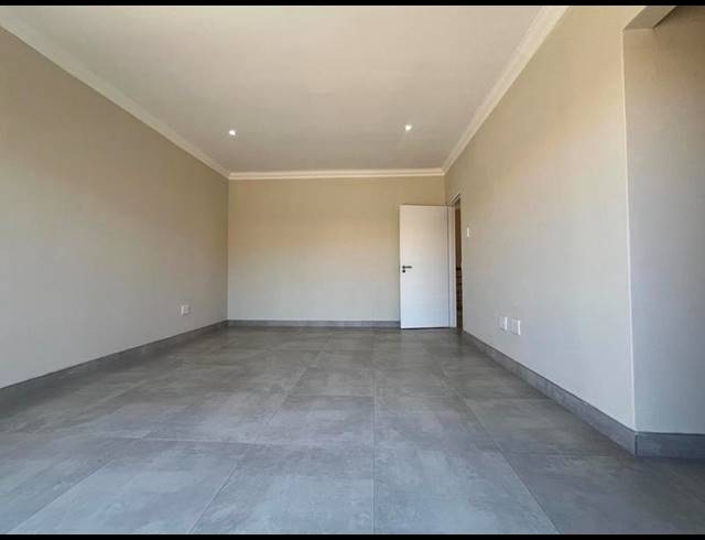 3 BEDROOM DUPLEX FOR SALE IN BROADACRES